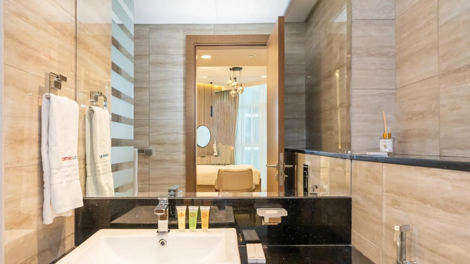 Live In Luxury Studio At Missoni Residences Dubai 0*,